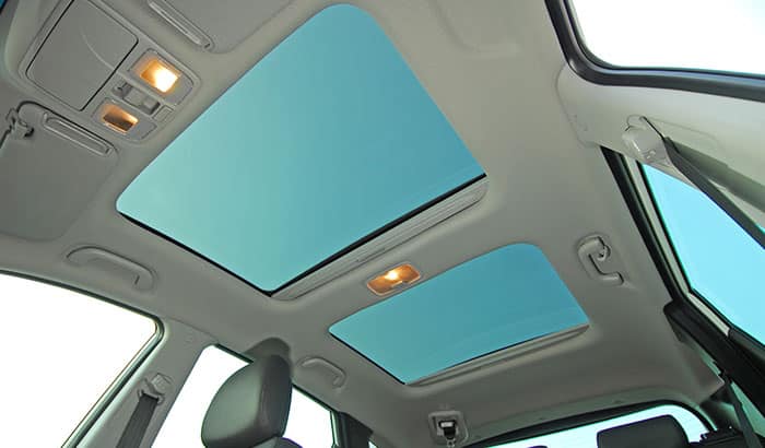 Signs It’s Time to Replace Your Car Sunroof
